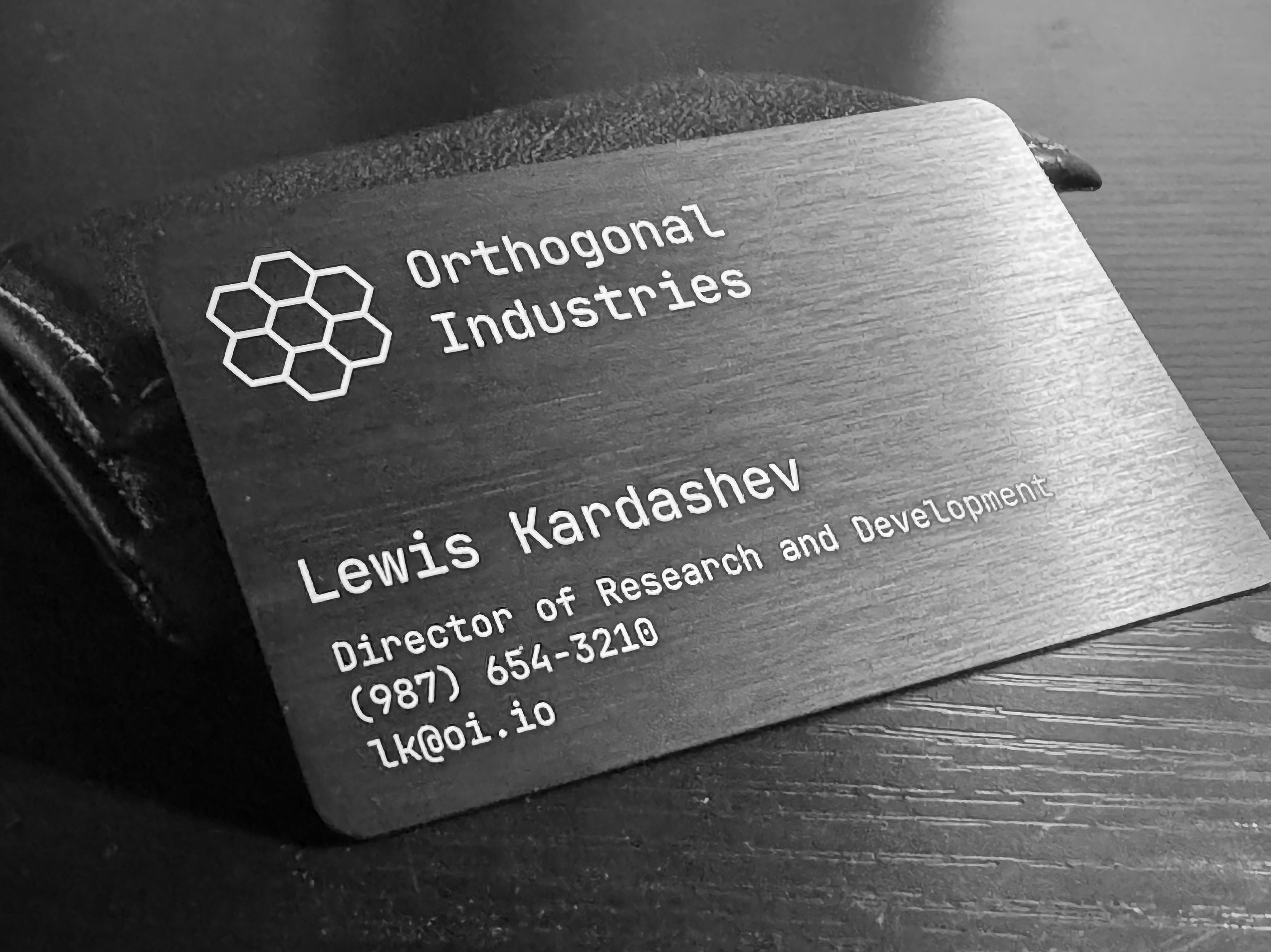 Bold monochrome design on a 0.8 mm brushed aluminum card. Laser marked in white.